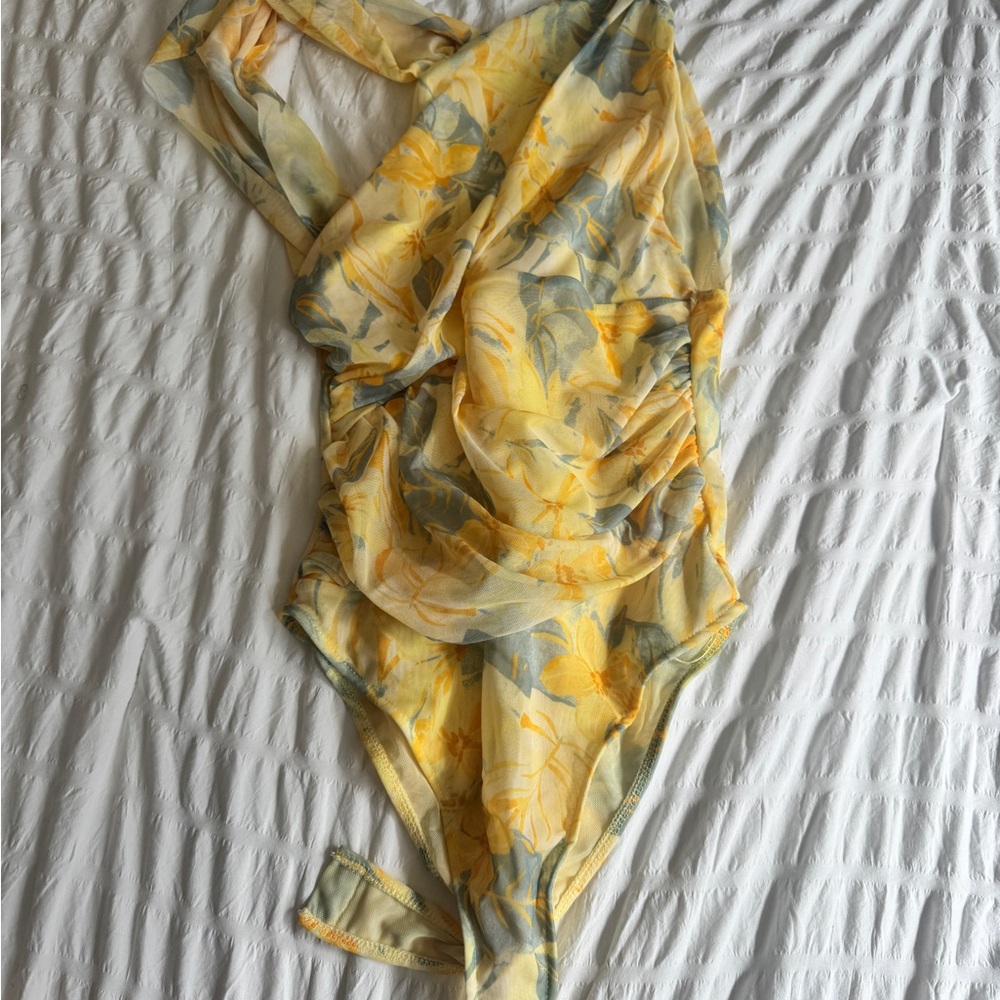 NEW WITH TAGS Floral Yellow Bodysuit